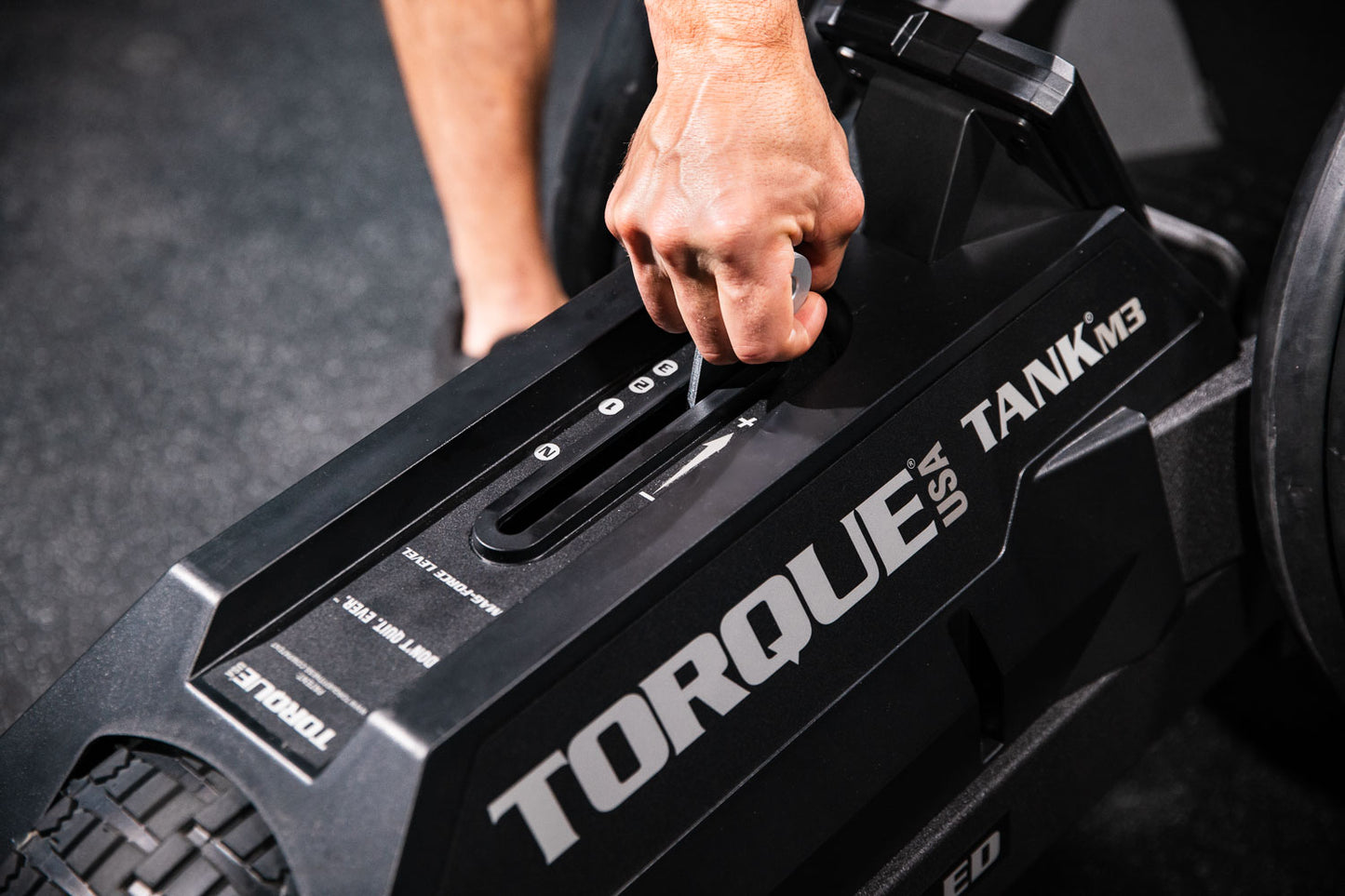 TANK M3 – All‑Surface Motorised Push/Pull Sled with Magnetic Resistance & Digital Console