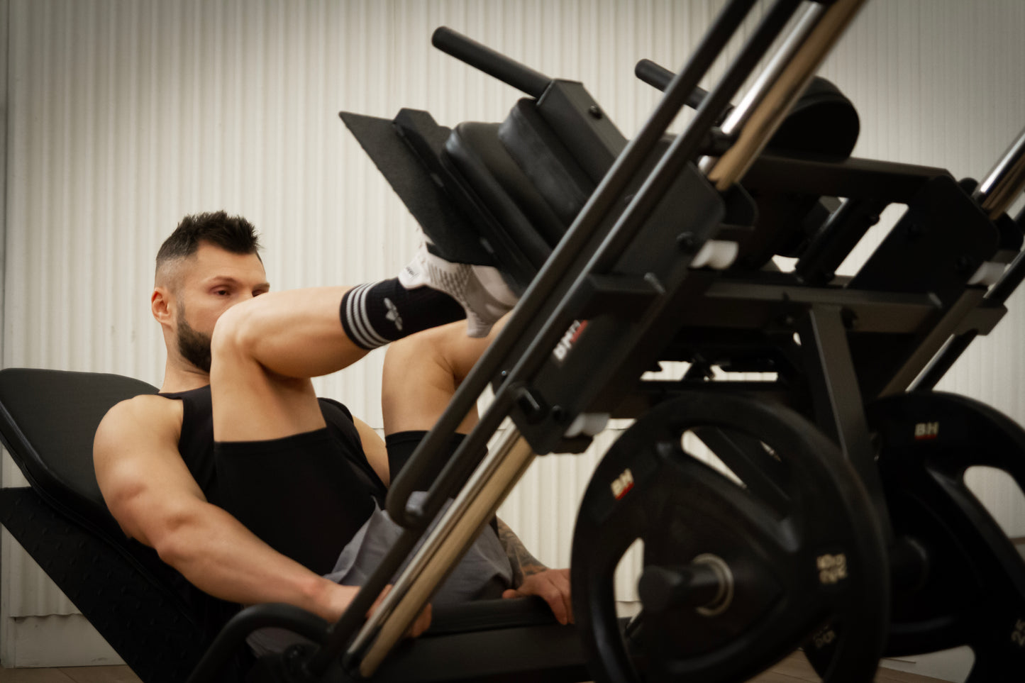 Hack Squat / 45° Leg Press G530 – Dual-Function Lower-Body Station