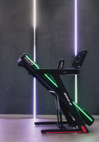 RX7 Multimedia – Intensive-Use Treadmill