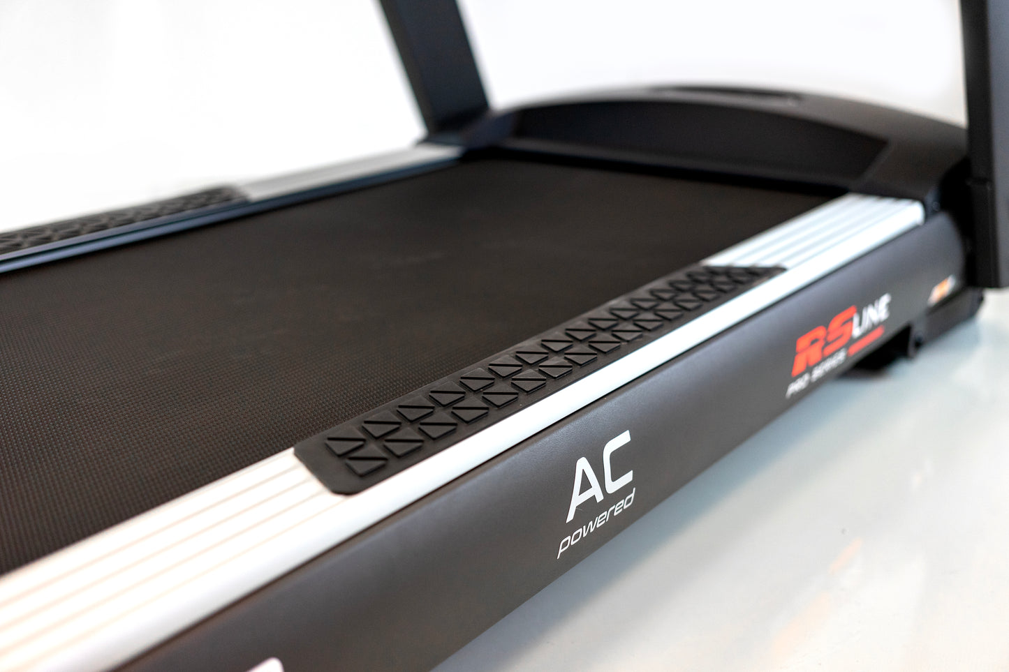 RS1200 Treadmill – Power & Performance for Everyday Training