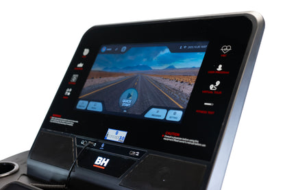 RS1200 Multimedia Treadmill – Training with Built-In Entertainment